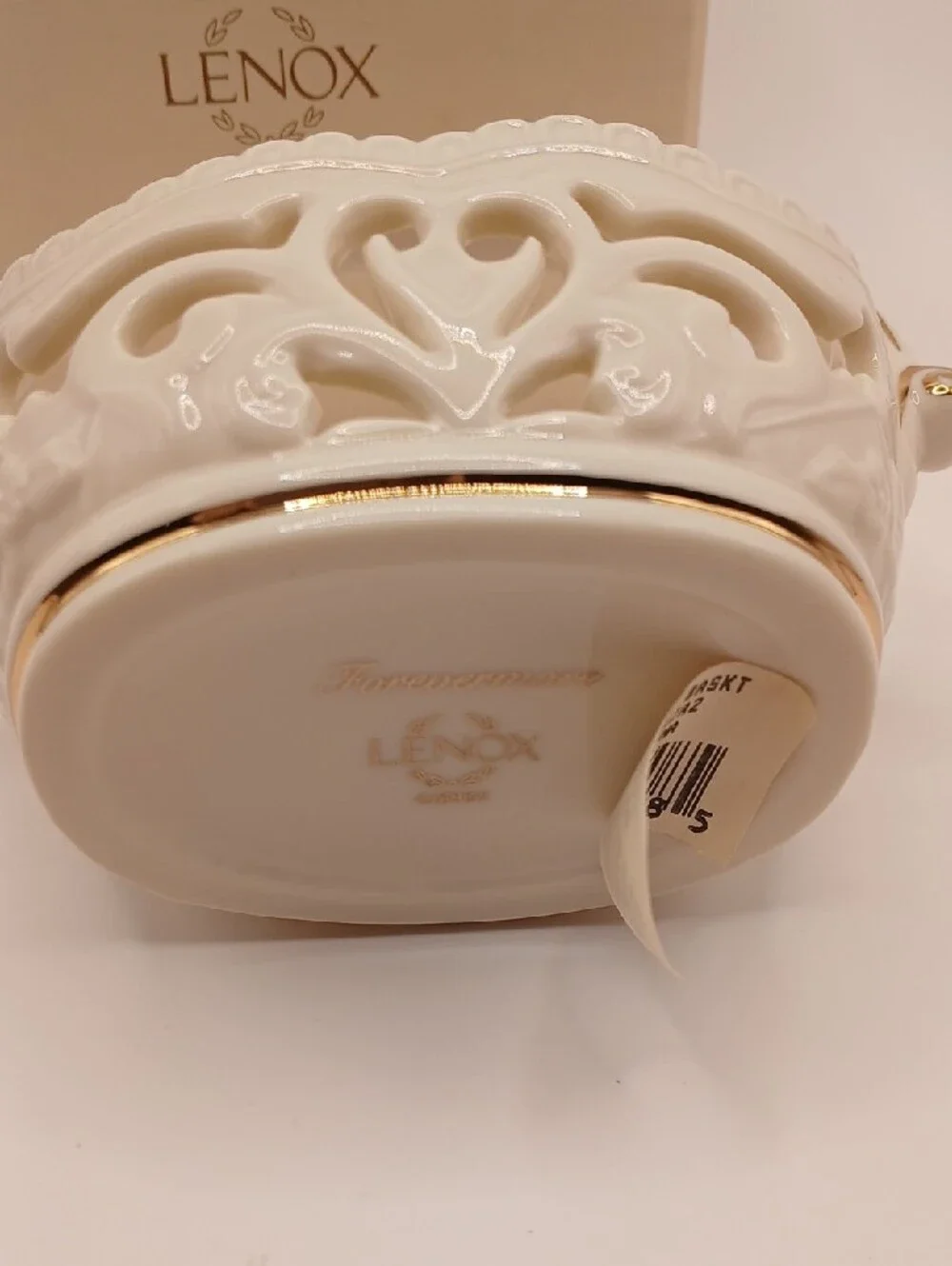 Lenox delicate pierced